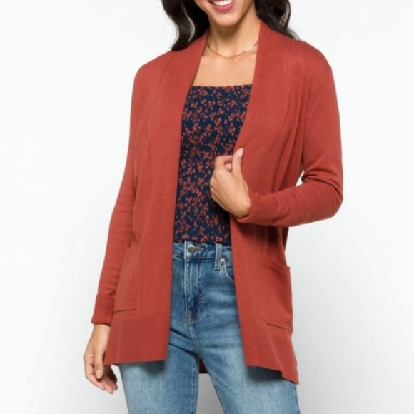 Nwt Pink Clover Penton Two Pocket 